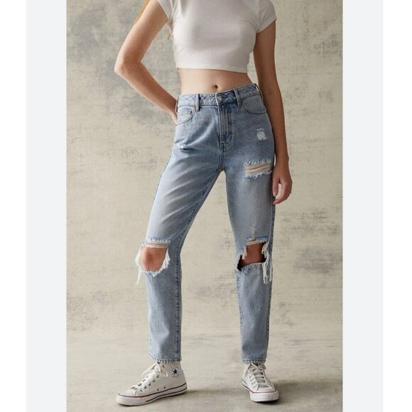 PacSun Eco Light Blue Denim Distressed Mom Cropped Jeans Women’s Size 27 - Picture 1 of 7